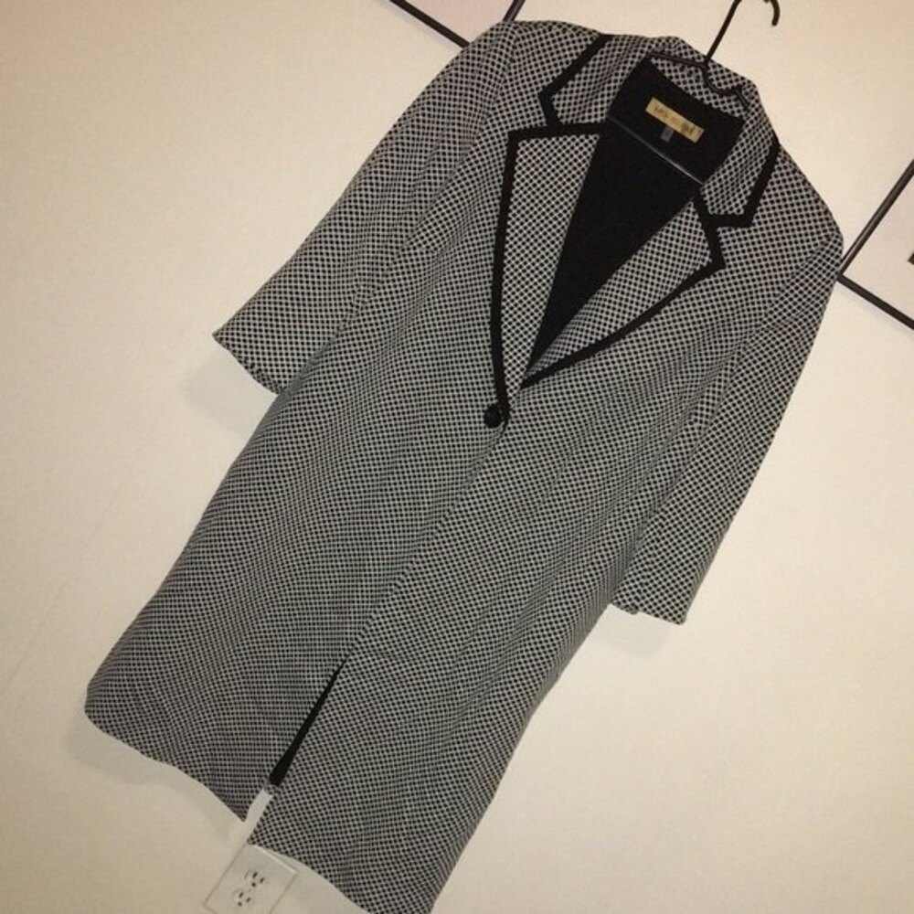 Nipon Boutique 18W Black & White Jacket